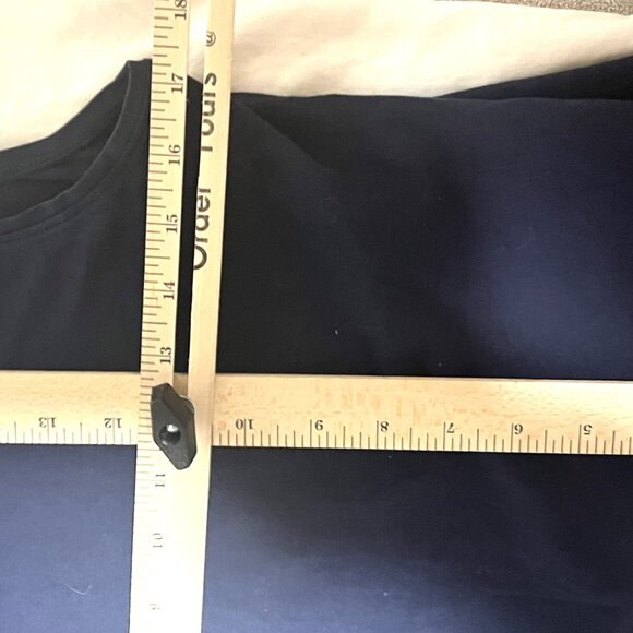 LULULEMON BLACK TANK TOP Muscle Yoga Sleeveless Tee Shirt with Bag - Picture 12 of 14